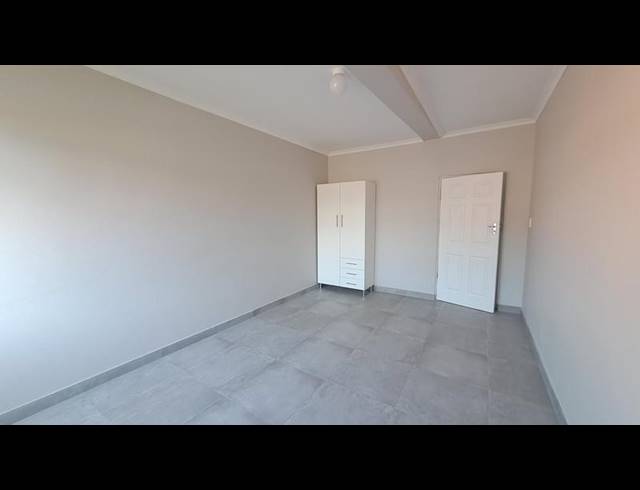 3 BEDROOM PROPERTY TO RENT IN SEA VIEW